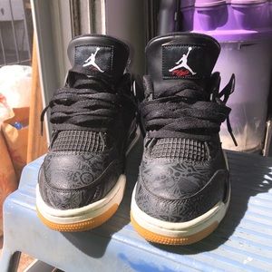 Jordan 4